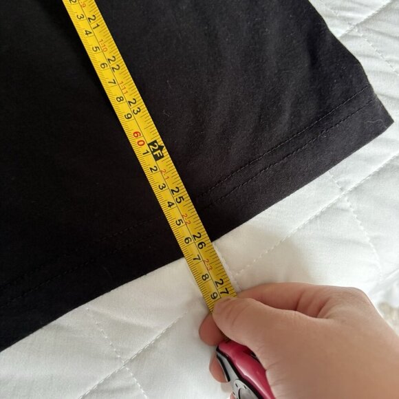 Disney The Nightmare Before Christmas Jack Skellington Santa Hat Tee T Shirt - Picture 5 of 6